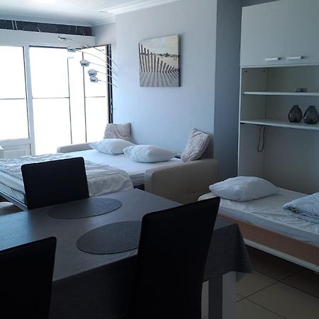 Modern Studio With Beautiful Sea View - 9Th Floor Blankenberge Extérieur photo