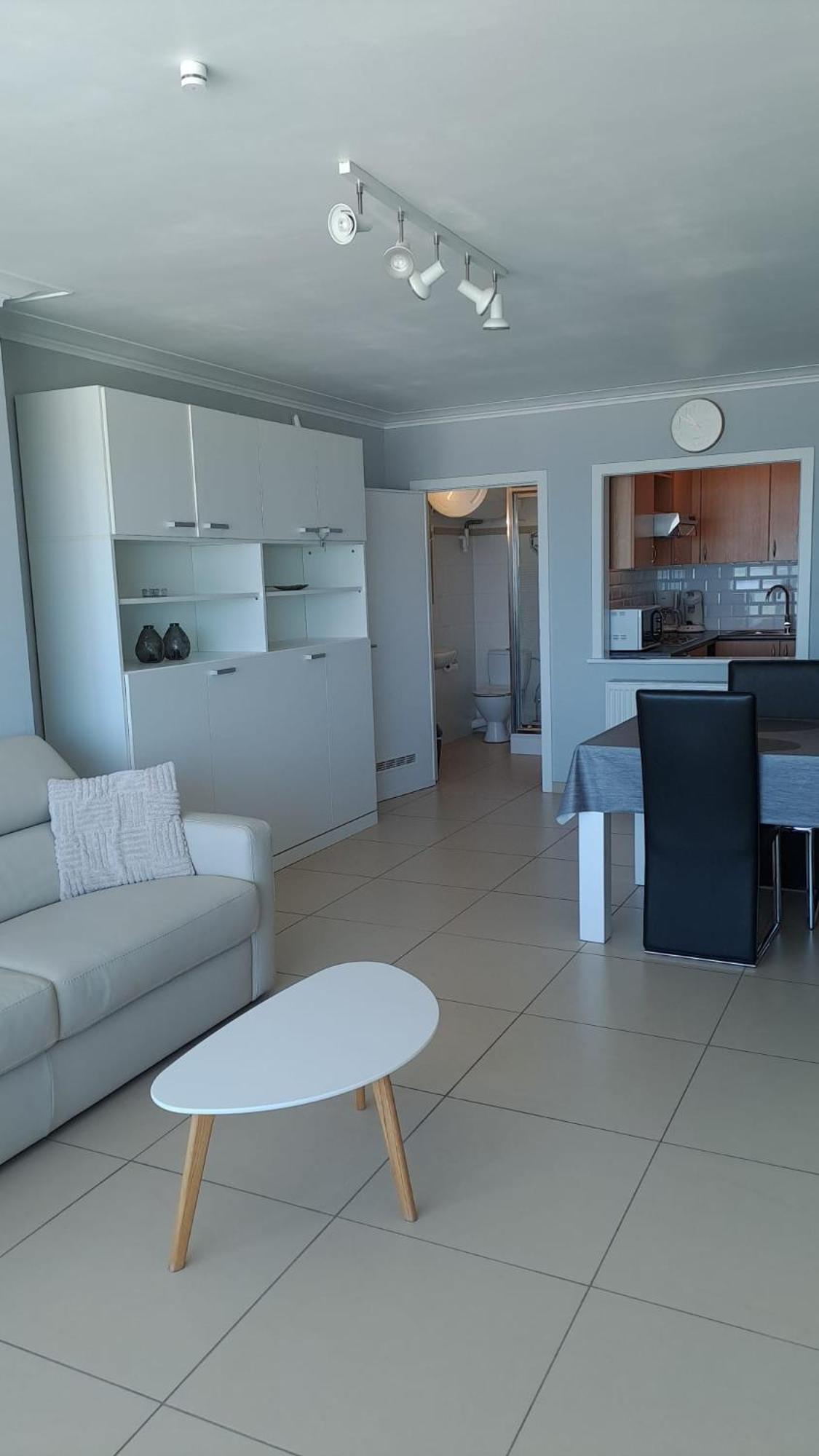 Modern Studio With Beautiful Sea View - 9Th Floor Blankenberge Extérieur photo